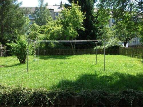 Hinterhof - Etagenwohnung mit 58,00 m&sup2; in Chemnitz zur Miete