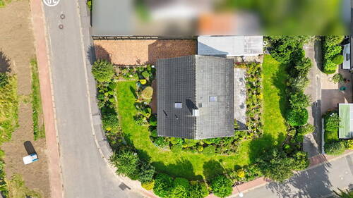 Aufnahme Drohne - Einfamilienhaus mit 129,00 m² in Kisdorf zum Kaufen