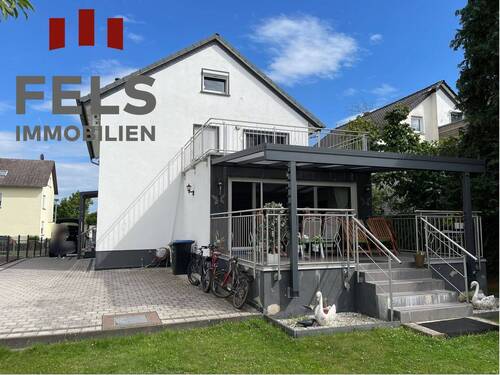 Traumhaftes MFH in Dietzenbach-Steinberg - Hochkarätiges 3-Fam-Haus in Dietzenbach-Steinberg