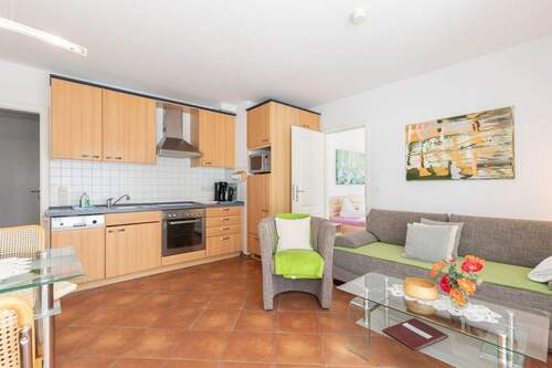 Die voll ausgestattete Einbauküche - 