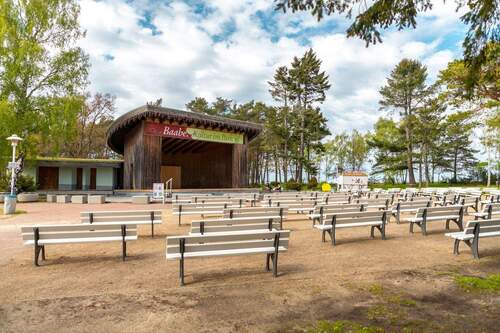 Die schöne Kurbühne - 