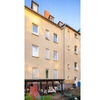 Helle 3-Zimmer-Wohnung mit Einbauküche und Gartenmitbenutzung in Weißenfels