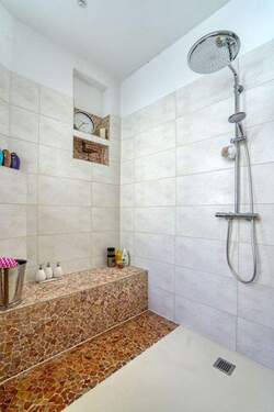 Bodengleiche Dusche - 