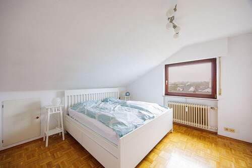 Schlafzimmer - 2 Zimmer Etagenwohnung in Markgröningen