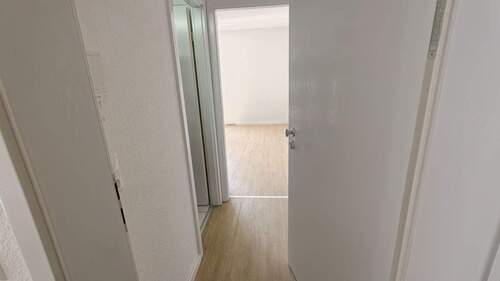 Eingang Apartment - 1 Zimmer Etagenwohnung in Frankfurt