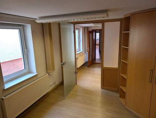 Weitere helle Zimmer OG 1 - 