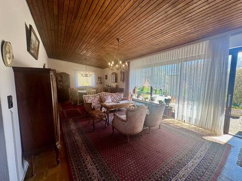 Wohn- und Essbereich - 5 Zimmer Einfamilienhaus zum Kaufen in Waldbrunn