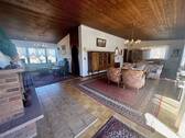 Wohn- und Essbereich - 5 Zimmer Einfamilienhaus in Waldbrunn
