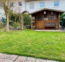 Sofort bezugsfrei in Nidderau-Heldenbergen: Doppelhaushälfte für die ganze Familie