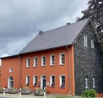 Komplett saniertes und renoviertes Anwesen in Alleinlage mit 2 Wohneinheiten und 2 Ferienwohnungen - Monschau