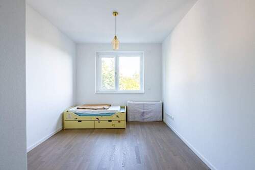 Zimmer 1 - 