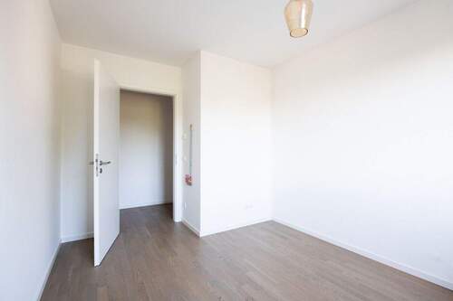 Zimmer 1 - 