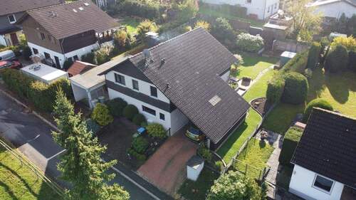 Haus von oben - 4 Zimmer Einfamilienhaus in Warstein