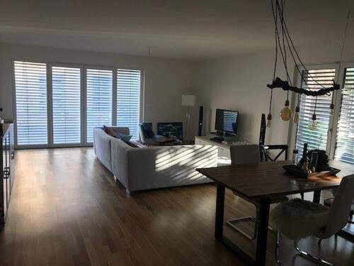 Wohnzimmer - 3 Zimmer Etagenwohnung in Weil am Rhein