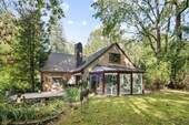 Bild 1 - Eleganz, Raum und Natur in begehrter Lage!