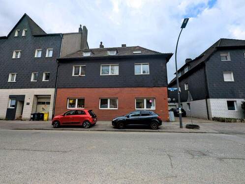 von der Straße - *** Mehrfamilienhaus mit Kindergarten und 4 Wohneinheiten***