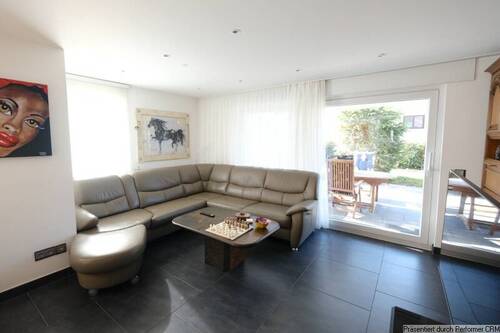 Wohnzimmer - Etagenwohnung mit 85,00 m&sup2; in Remseck zum Kaufen