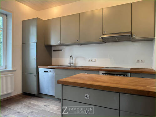... mit kleiner Kücheninsel - 4 Zimmer Einfamilienhaus in Oldenswort
