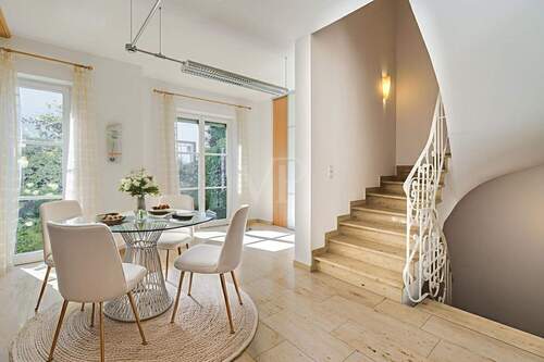 Beispielmöblierung Essdiele im Vorderhaus - 