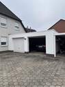 mit 3 Garagen - 