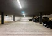 Tiefgarage mit 10 Stellplätzen - 