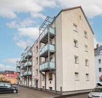 Investieren oder Selbstbezug: 3 Zi. Whg. mitten in Oberhausen inkl. extra Stellplatz - Augsburg
