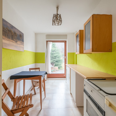 Küche mit Garten Zugang - 2 Zimmer Terrassenwohnung in Berlin