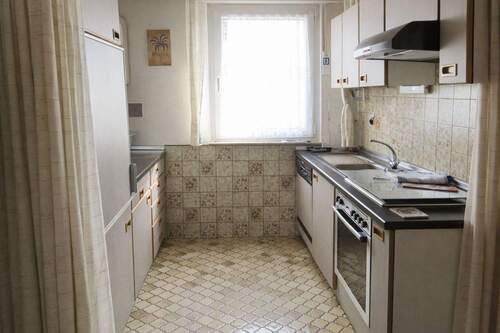 EG. Einbauküche mit Gasherd - 