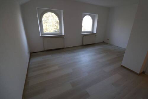 Wohnzimmer - 3 Zimmer Etagenwohnung zur Miete in Bad Rothenfelde