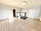 Einliegerwohnung.jpg - Einfamilienhaus mit 182,00 m&sup2; in Floß zur Miete