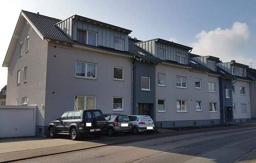 Objektansicht - ****Schöne Wohnung mit TERRASSE****