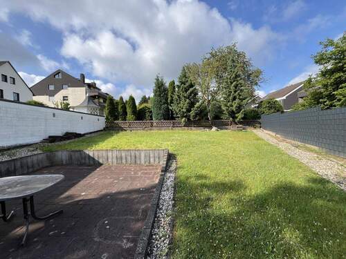 Garten - Doppelhaushälfte mit 140,00 m² in Bergisch Gladbach zum Kaufen
