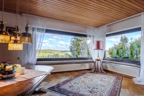 Gemütlicher Wohnbereich mit unverbautem Fernblick - 