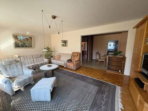 Wohnzimmer Blick Essbereich - 