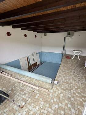 Nebengebäude Schwimmhalle - 