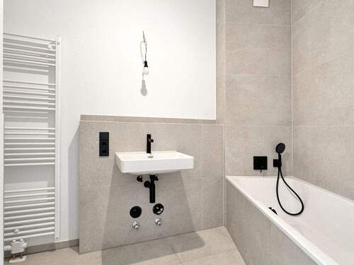 WANNENBAD - Etagenwohnung mit 99,60 m&sup2; in Hamburg zum Kaufen