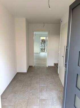 Flur - 4 Zimmer Reihenmittelhaus in Schwarzenbek