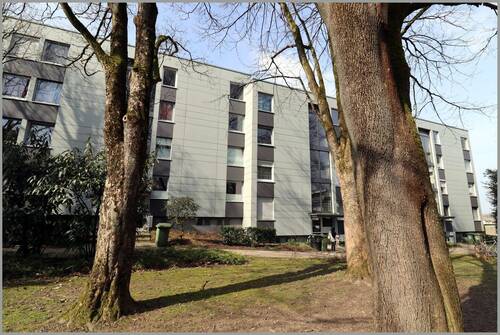 Vorderansicht - 3 Zimmer Eigentumswohnung in ruhiger Lage