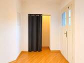 geräumiger Flur - 