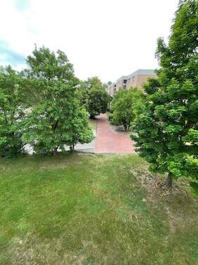 Aussicht - *Jetzt schnell sein* - 619,00&nbsp;EUR Kaltmiete, ca.&nbsp; 58,10&nbsp;m&sup2;&nbsp;Wohnfl&auml;che