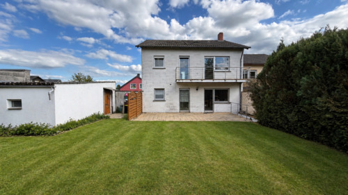 Rückansicht - 6 Zimmer Einfamilienhaus in Kleinblittersdorf