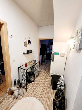 Flur.jpg - 3 Zimmer Etagenwohnung in Mülheim-Kärlich