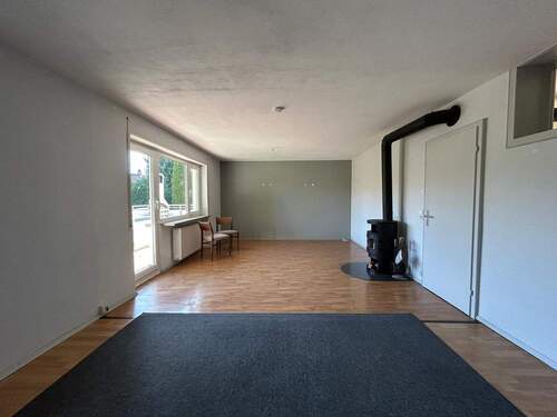 Wohnzimmer 1. OG - Doppelhaushälfte mit 215,00 m&sup2; in Konstanz zum Kaufen