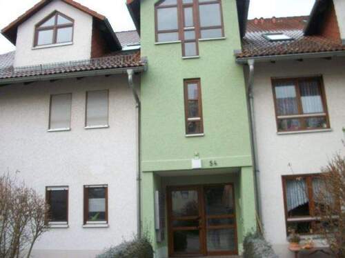 Gebäudeansicht - 2 Zimmer Etagenwohnung zur Miete in Gera