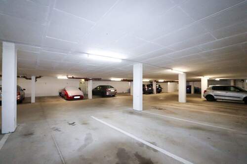 Tiefgarage - 