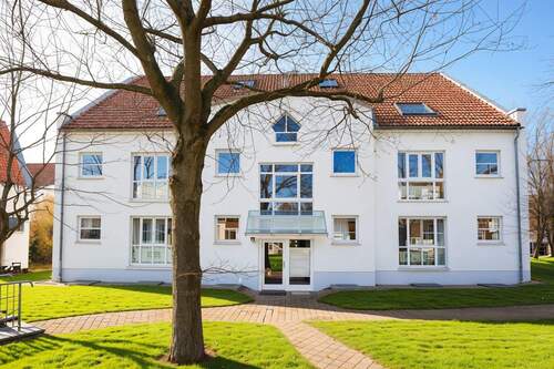 Titelbild - +++ Charmante 2-Zimmer-Wohnung mit Garten in Siedlungslage von Dresden-Mobschatz +++