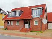 Straßenansicht - 8 Zimmer Mehrfamilienhaus, Wohnhaus zum Kaufen in Rehburg-Loccum