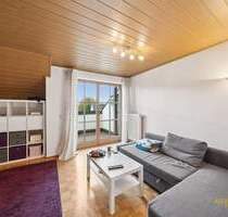 Helle 2-Zimmer-Dachgeschosswohnung mit Balkon, Loggia und Stellplatz - sofort verfügbar - Abensberg