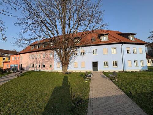 Gebäudeansicht - Modernes Wohnensemble mit barrierefreien Wohnungen, hoher Auslastung & zusätzlichem Gewerbepotenzial