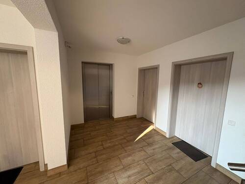 Zugang Wohnungen mit Aufzug - 